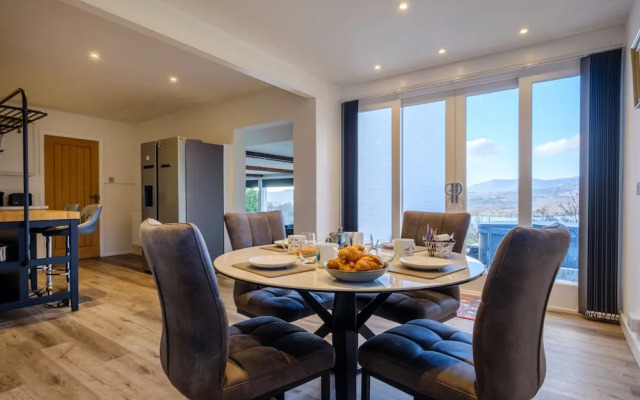 Paddock House