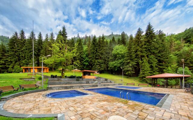 Hotel Crowne Plaza Borjomi by IHG