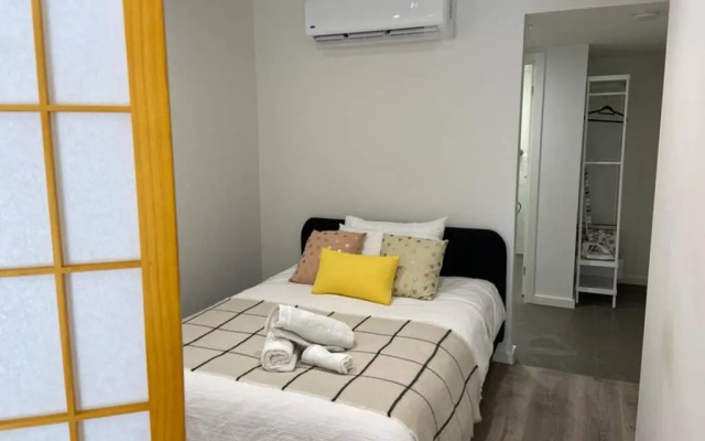 10A Brunswick Living Studio Close to APT and CBD Free Wifi Tram at Doorstep – Guest Rooms – Melbourne
