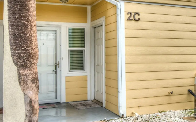 2 C, Three Bedroom Townhome