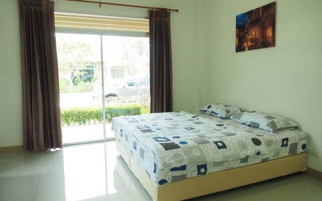 Happy House @ Casa Seaside Rayong