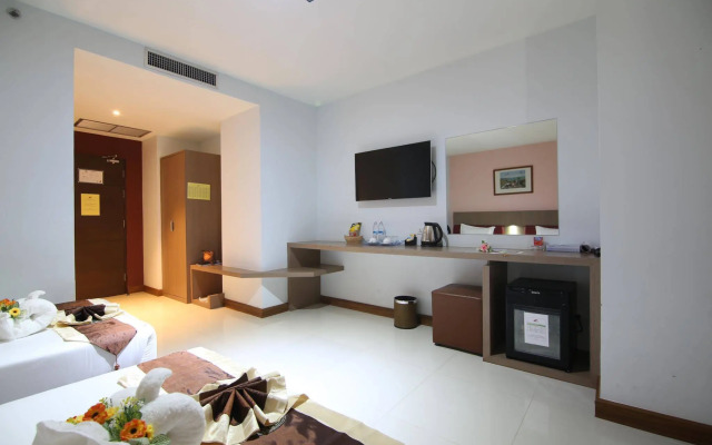 Grand Oliver Hotel