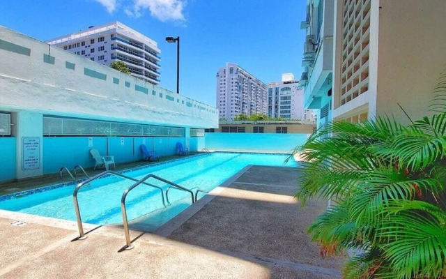 Playa Verde Apt Pool for 4