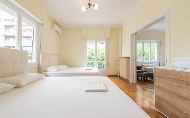 Victoria Queens Palace Apartments