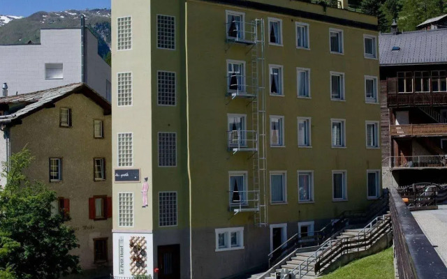 Le Petit CHARME-INN