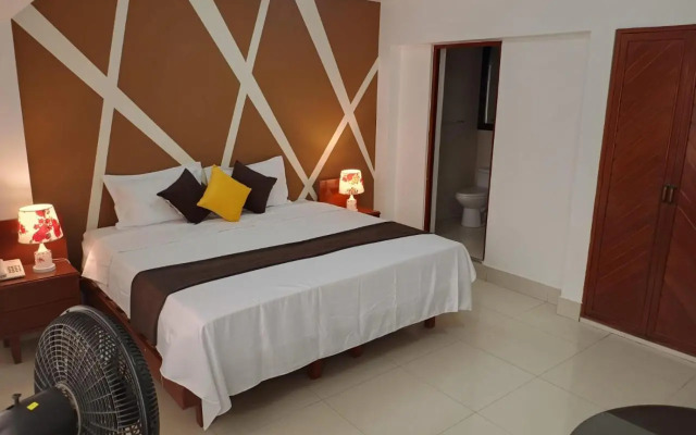 Hostal Silvana ***