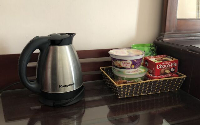 Thong Nhat 2 Hotel