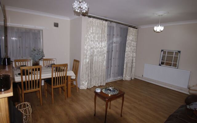 Nr Birmingham City Centre Appartment Bullring