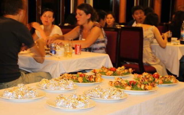 Halong Aurora Cruises