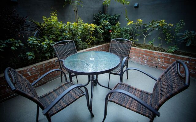 The Elite Residence Dhaka.