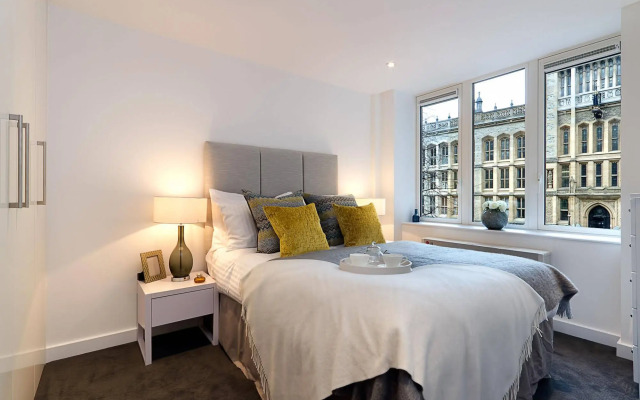 Fetter Lane Apartments
