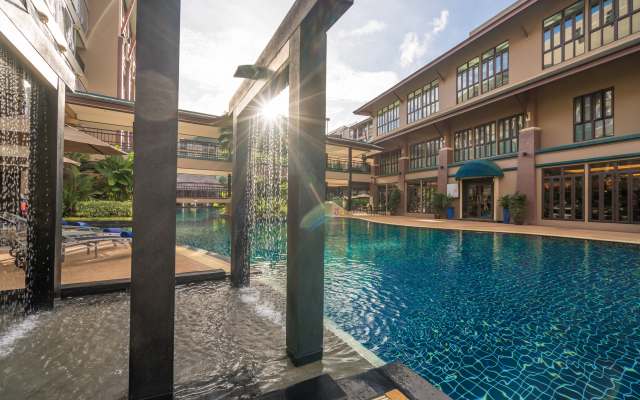 Novotel Phuket Vintage Park