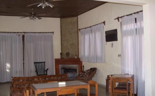 Hotel Artigas