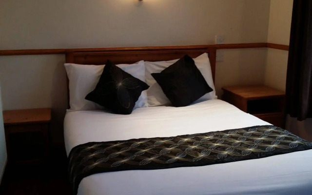 Trinity Hotel
