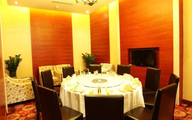 Iris Orchard All Suites Hotel (Tangshan Convention Center)