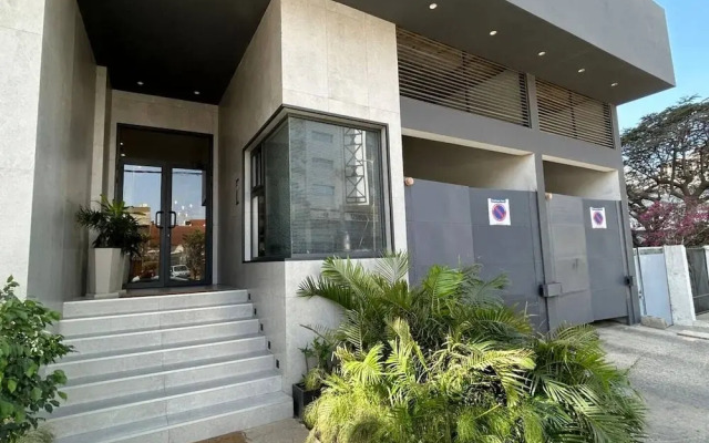 Waypoint Suites