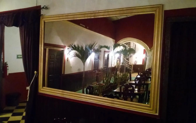 Hotel Maya Ah Kim Pech