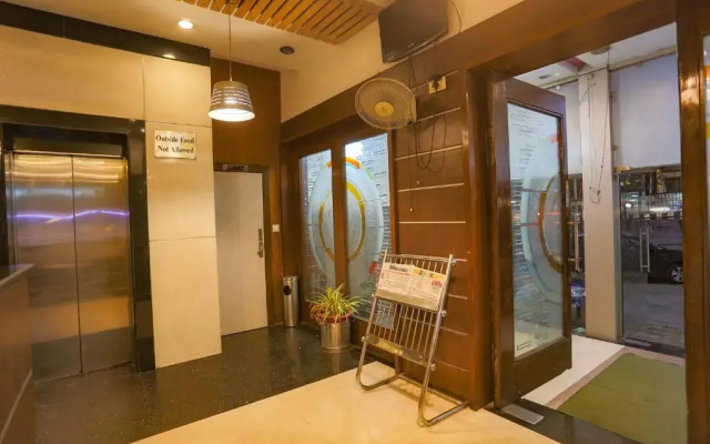 OYO 78257 Flagship Hotel Midland