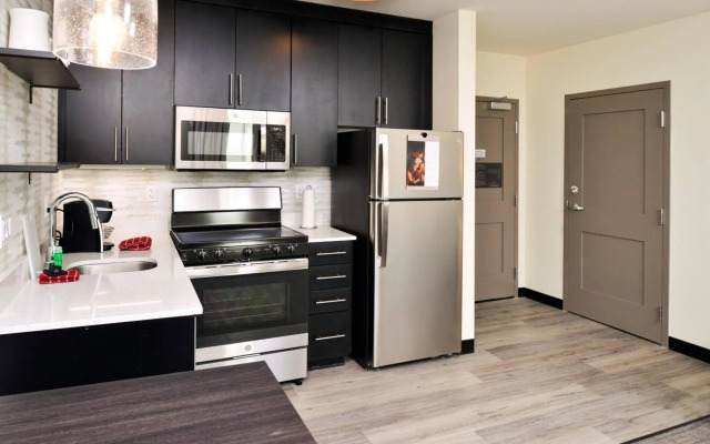 Residence Inn by Marriott Bakersfield West