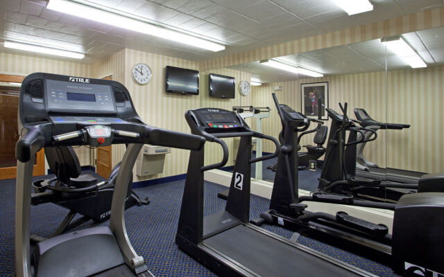 Clarion Inn Pittsburgh Cranberry