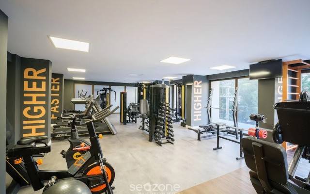 Units in Building With Swimming Pool in Barra-ssa - EUB