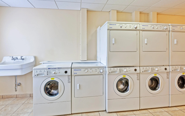 Staybridge Suites Rochester University by IHG