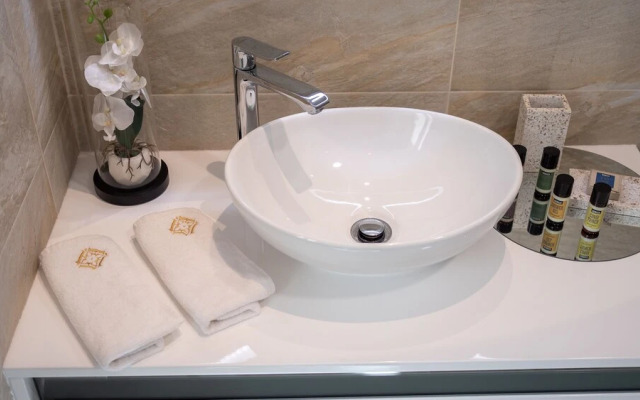 Elixir Luxury Rooms