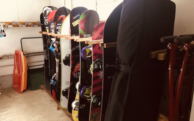 SnowHouse Memorie