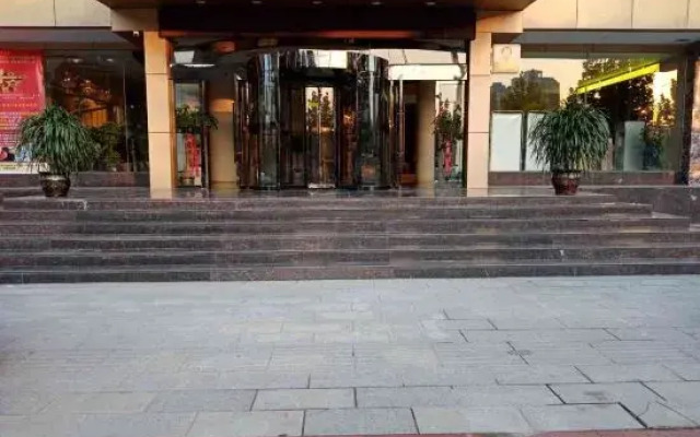 Wuxue Ruiqing Hotel