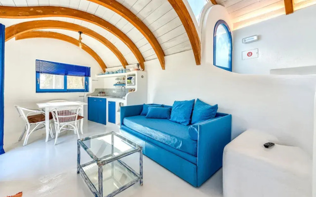 Ravino Secret Retreat