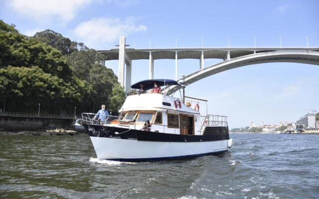 Sailing 360 Night On Board Experience