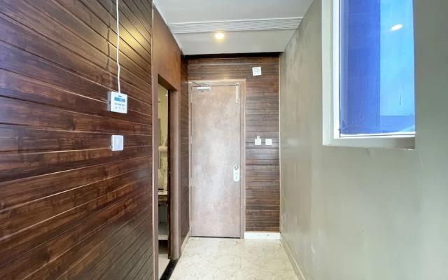 TBS Sea View - Full AC- Pool & Breakfast