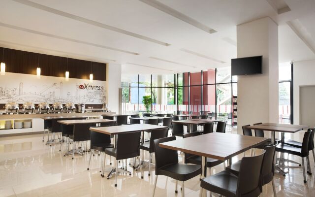 Amaris Hotel Mampang - Jakarta