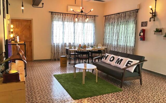 iBook 3 - Beachside Bungalow