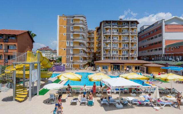 Clover Magic Park Beach Alanya