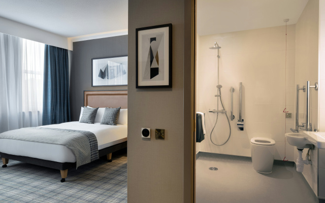 Leonardo Royal Hotel Edinburgh - Image 4