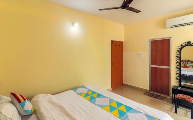 OYO 17182 Home Green View 2BHK Nuvem