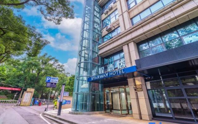 Starway Hotel Chongqing Yongchuan Zhongyang Street