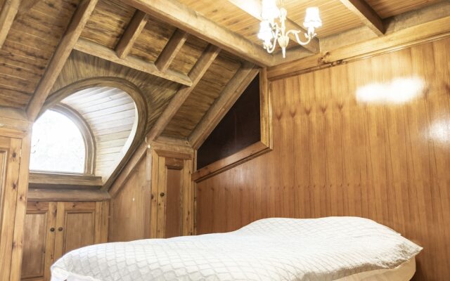 Shakespearean Inspired Holiday Resort