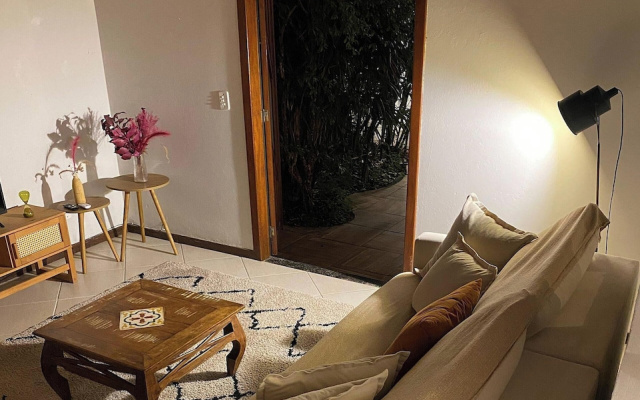 Casa 5 Ruas com Hidro - Rio Tavares Florianopolis