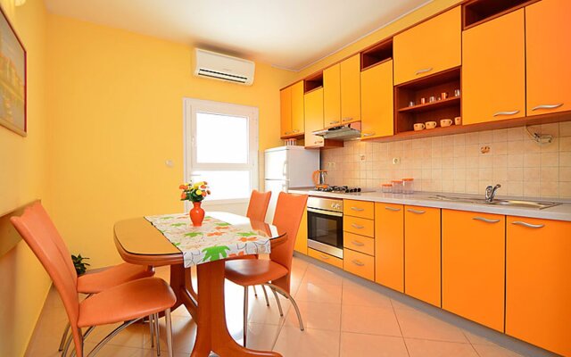 Apartment Mornar Trogir/Arbanija 29383