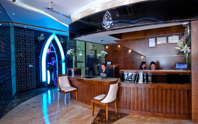 Broadway Hotel
