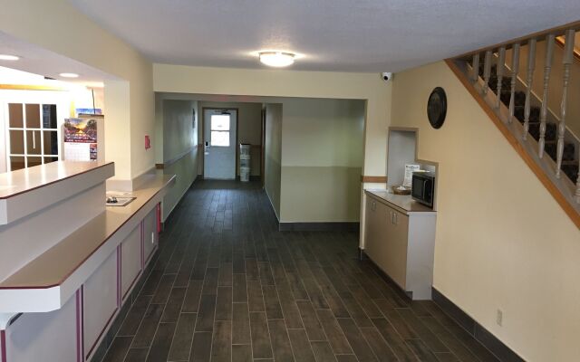 Red Roof Inn Des Moines