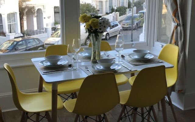 Woodgrange 2 bedroom apartment
