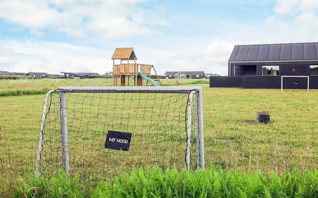 12 Person Holiday Home in Lokken-by Traum