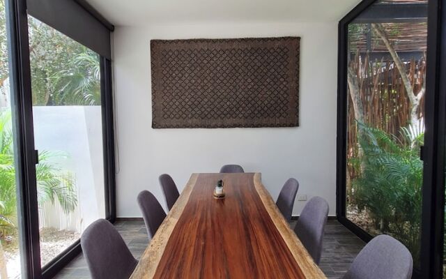 Casa Mexicana Moderna - Piscina Privada