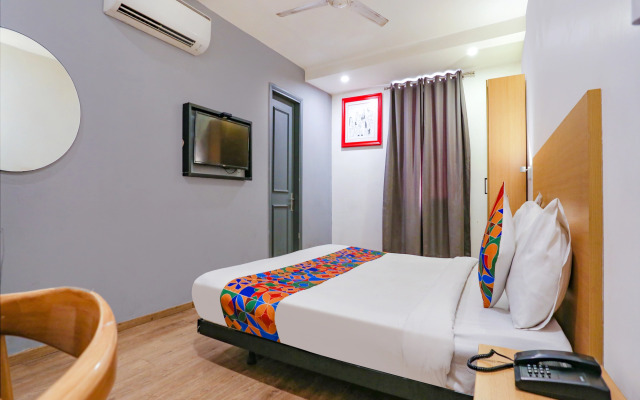 FabHotel Urban Residency