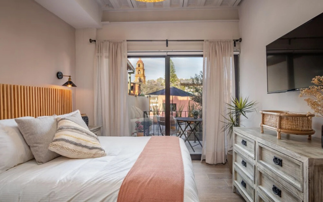 Casa Pandurata Luxury Apartments in Centro, San Miguel de Allende