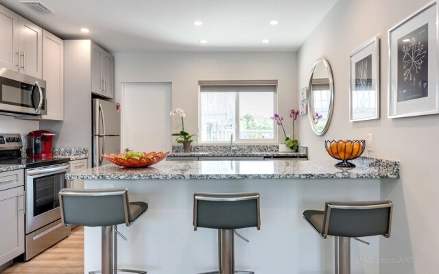 Escape Coastal Resort on Casey Key