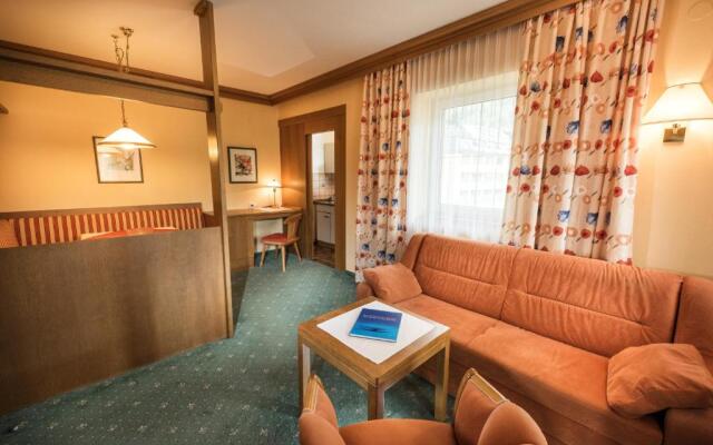 Appartement Hotel Panorama-im Bademantel direkt in die Alpentherme